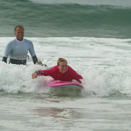 Ostello Surfivor Surf Oporto