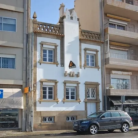 Surfivor Surf Albergue